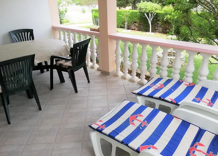 With Parking Space - Lozice, - 21047 *