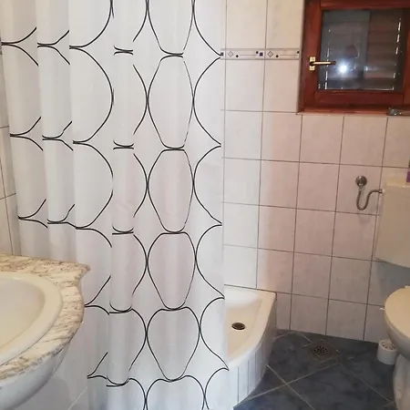 With Parking Space - Lozice, - 21047 * Vir