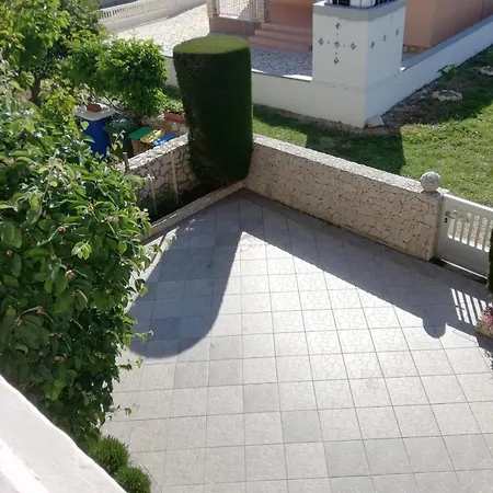 Apartmán With Parking Space - Lozice, - 21047